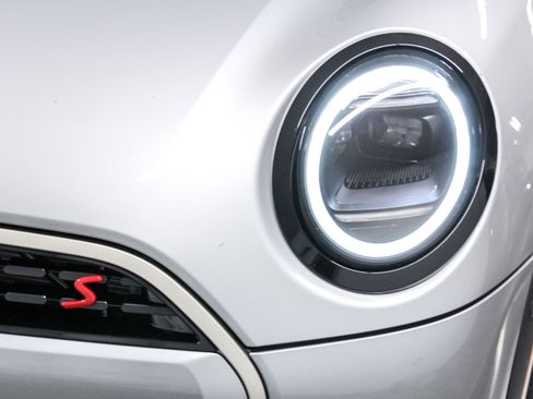 New 2026 MINI Cooper S image 16