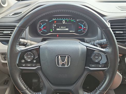 Used 2019 Honda Pilot Touring image 20