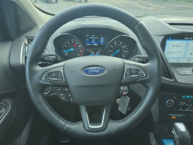 Used 2018 Ford Escape SEL w/ Ford Safe & Smart Package AWD/4WD image 17