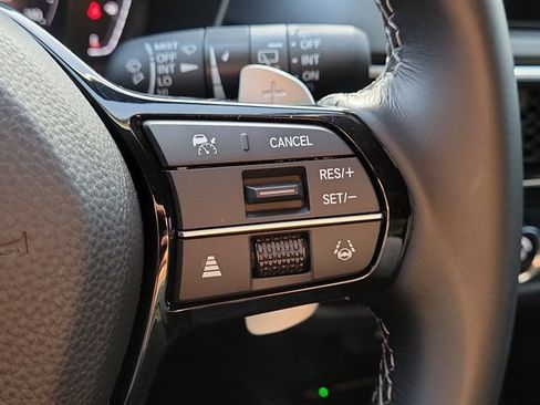 Used 2025 Acura ADX FWD image 30