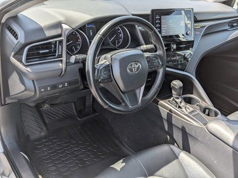Used 2023 Toyota Camry SE w/ Convenience Package image 16