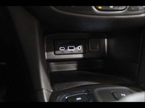 Certified 2023 Chevrolet Equinox LT AWD/4WD image 13