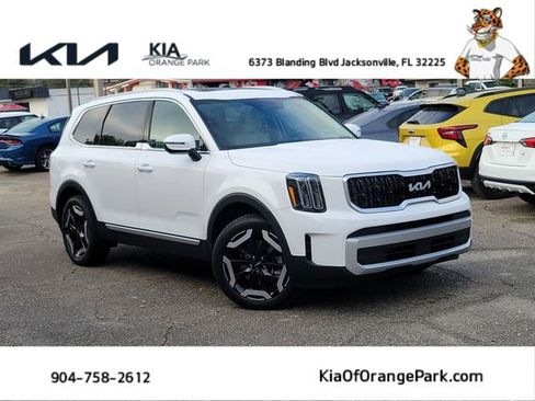 Used 2025 Kia Telluride EX image 1