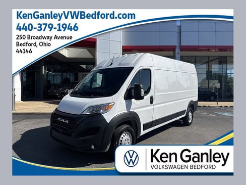 Used 2026 RAM ProMaster 2500 w/ Convenience Group FWD image 1