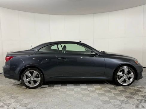 Used 2011 Lexus IS 250C image 13