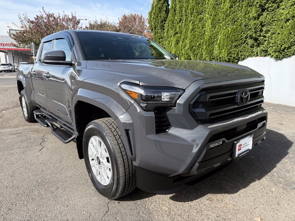 Certified 2025 Toyota Tacoma SR5 AWD/4WD image 2