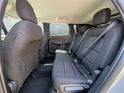 Used 2025 Ford Escape Active AWD/4WD image 27