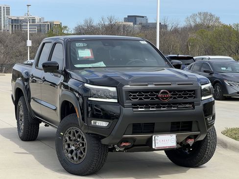 New 2026 Nissan Frontier PRO-4X image 2