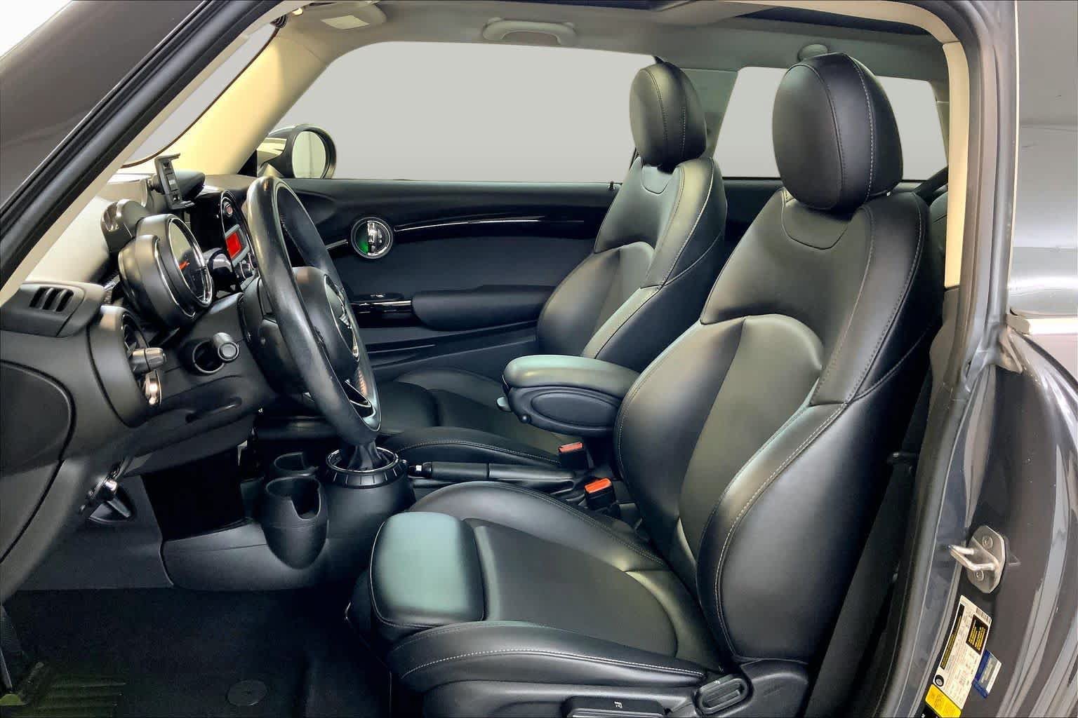 Used 2016 MINI Cooper S FWD image 7