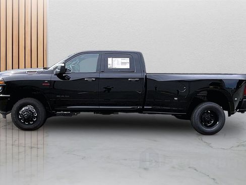 New 2026 RAM 3500 Big Horn AWD/4WD image 6