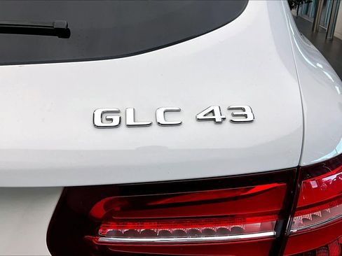 Used 2018 Mercedes-Benz GLC 43 AMG 4MATIC image 10