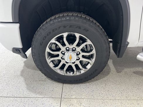 New 2026 Chevrolet Silverado 2500 LT w/ Z71 Chrome Sport Edition image 29