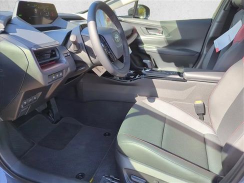 New 2026 Toyota Prius Plug-In Hybrid image 12