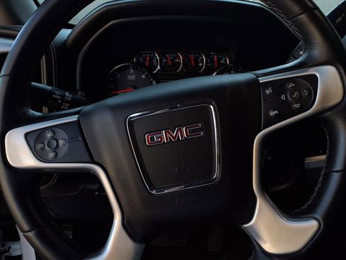 Used 2018 GMC Sierra 1500 SLE w/ SLE Value Package image 11