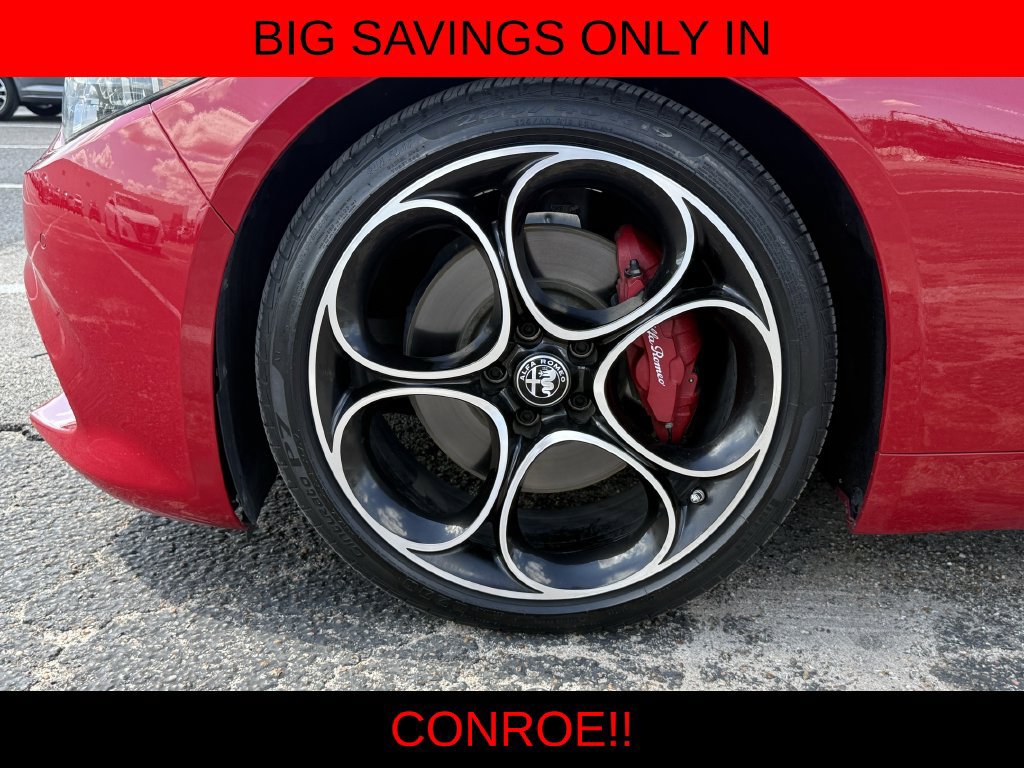 Used 2024 Alfa Romeo Giulia Veloce RWD image 9