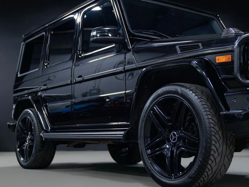 Used 2015 Mercedes-Benz G 550 image 2
