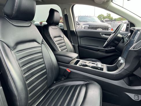 Used 2024 Ford Edge SEL AWD/4WD image 25