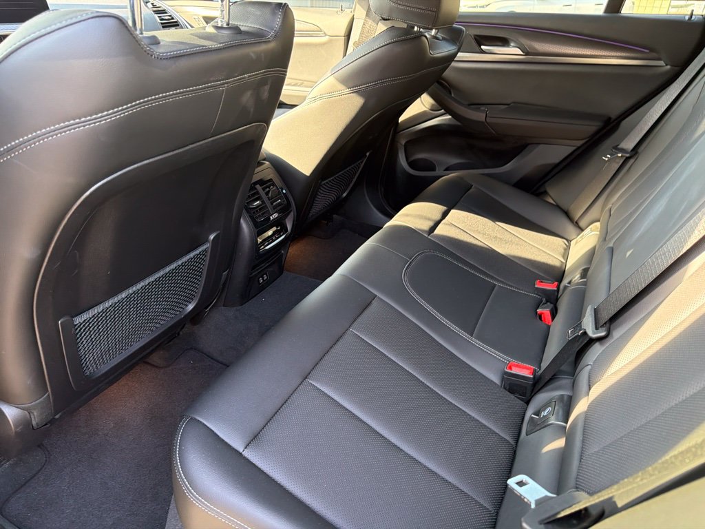 Used 2024 BMW X4 xDrive30i w/ Premium Package AWD/4WD image 21