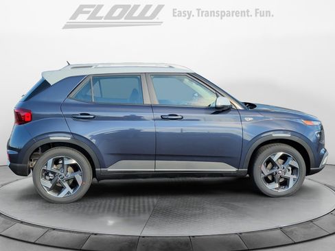 New 2026 Hyundai Venue SEL image 8
