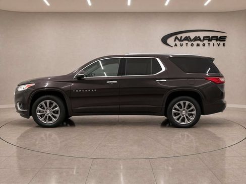 Used 2018 Chevrolet Traverse Premier w/ Driver Confidence II Package FWD image 5