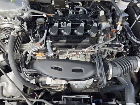 Used 2025 Honda Accord SE image 30