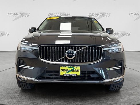 Used 2022 Volvo XC60 B5 Inscription w/ Climate Package AWD/4WD image 7