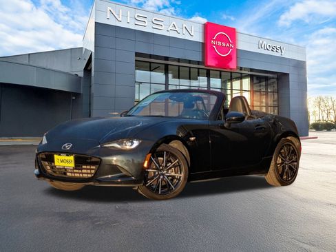 Used 2024 MAZDA MX-5 Miata Grand Touring w/ Weather Package image 1