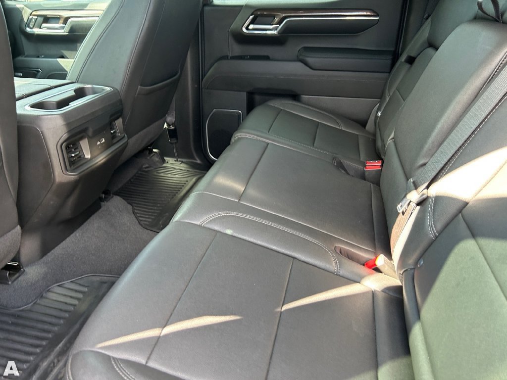 Used 2023 Chevrolet Silverado 1500 RST w/ Convenience Package II AWD/4WD image 14