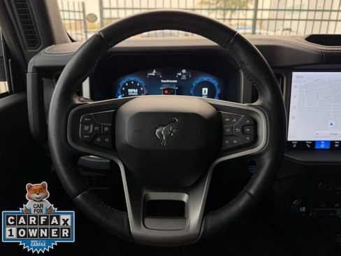 Used 2025 Ford Bronco Outer Banks AWD/4WD image 14