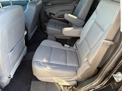 Used 2019 Chevrolet Tahoe LT image 11