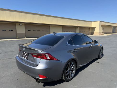 Used 2016 Lexus IS 200t w/ F Sport Package RWD image 7