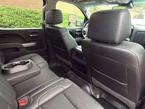 Used 2017 Chevrolet Silverado 2500 LTZ w/ Duramax Plus Package AWD/4WD image 37