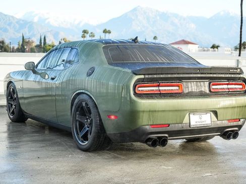 Used 2022 Dodge Challenger R/T Scat Pack w/ Shaker Package image 9