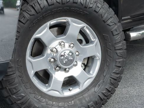 Used 2017 RAM 2500 Big Horn AWD/4WD image 2