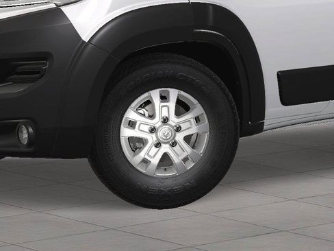 New 2025 RAM ProMaster 2500 w/ Quick Order Package 22G SLT image 11