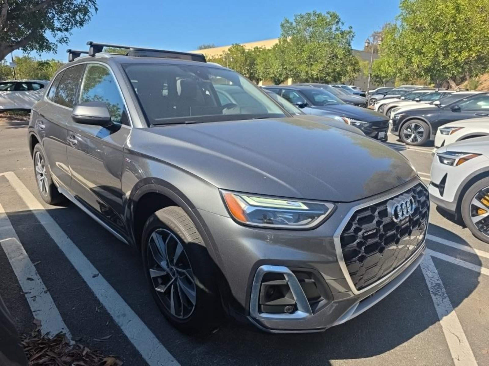 Used 2023 Audi Q5 2.0T Premium Plus w/ Premium Plus Package AWD/4WD image 9
