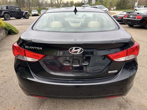 Used 2013 Hyundai Elantra Limited FWD image 5