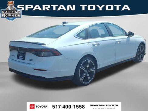 Used 2023 Honda Accord Sport image 7