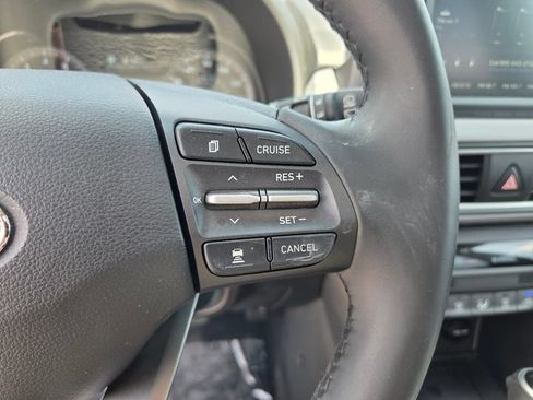 Used 2021 Hyundai Kona Ultimate FWD image 31