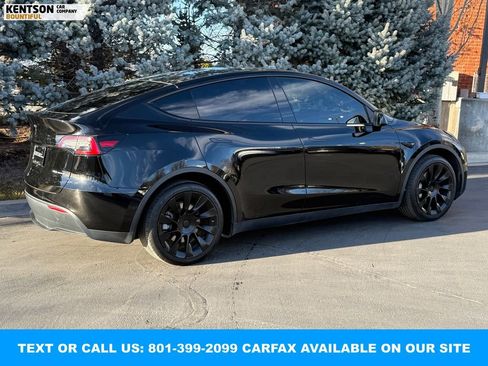 Used 2021 Tesla Model Y Long Range image 8