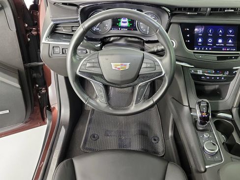 Used 2023 Cadillac XT5 Premium Luxury w/ Technology Package FWD image 26