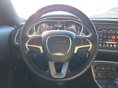 Used 2015 Dodge Challenger R/T Scat Pack w/ Leather Interior Group image 34