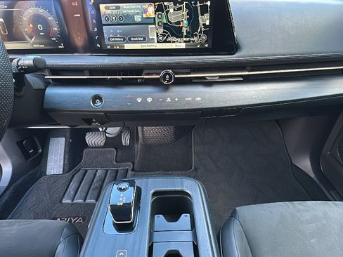 Certified 2024 Nissan Ariya AWD image 20