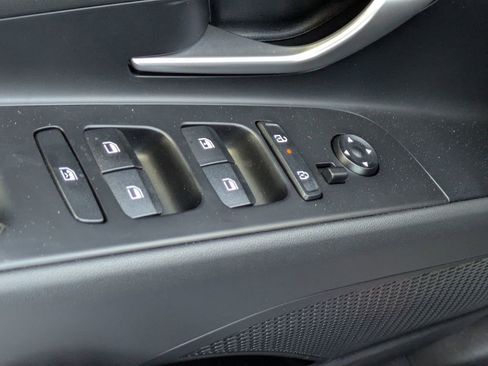 New 2026 Hyundai Elantra SE FWD image 23