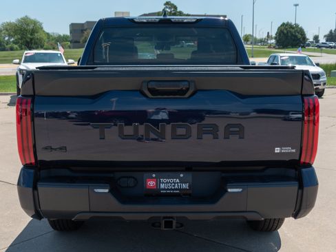Used 2023 Toyota Tundra SR5 w/ SR5 Premium Package AWD/4WD image 19