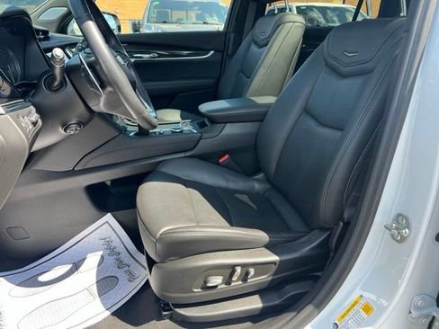 Used 2024 Cadillac XT6 Sport w/ Technology Package AWD/4WD image 21