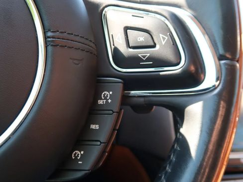 Used 2017 Jaguar XJ L Portfolio AWD/4WD image 36