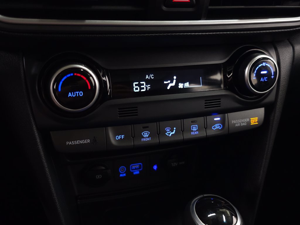 Used 2020 Hyundai Kona Limited AWD/4WD image 25
