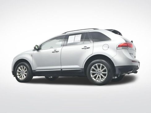 Used 2015 Lincoln MKX FWD w/ Equipment Group 101A image 39