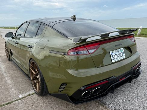 Used 2019 Kia Stinger GT2 AWD/4WD image 7